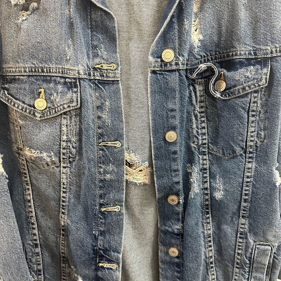 Distressed Zara Denim Jacket - Picture 4 of 4